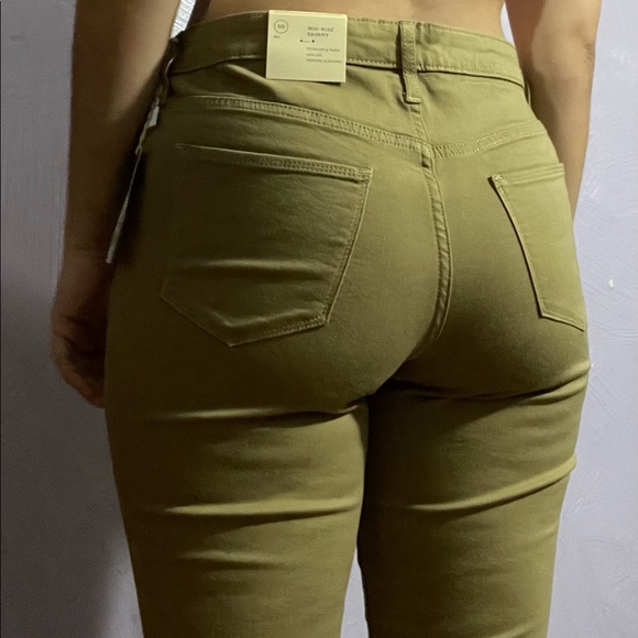 Universal Thread Goods Company Size 10 Khaki Pants - Picture 3 of 6